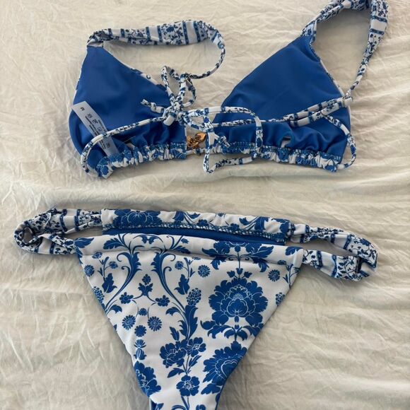 SHEIN Blue White Gold Matching Bikini 2 Piece Swimwear Bikini Summer Medium Set - Picture 2 of 2
